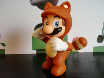 Raccoon Mario